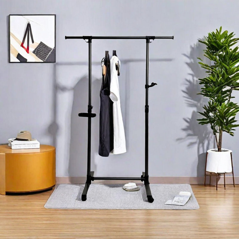 Portant à vêtements réglable en métal Raburn, Black