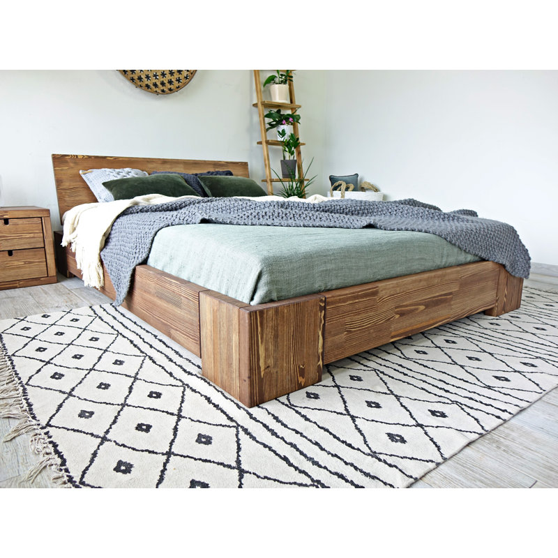Caillo Solid Wood Bed, Double (4'6)
