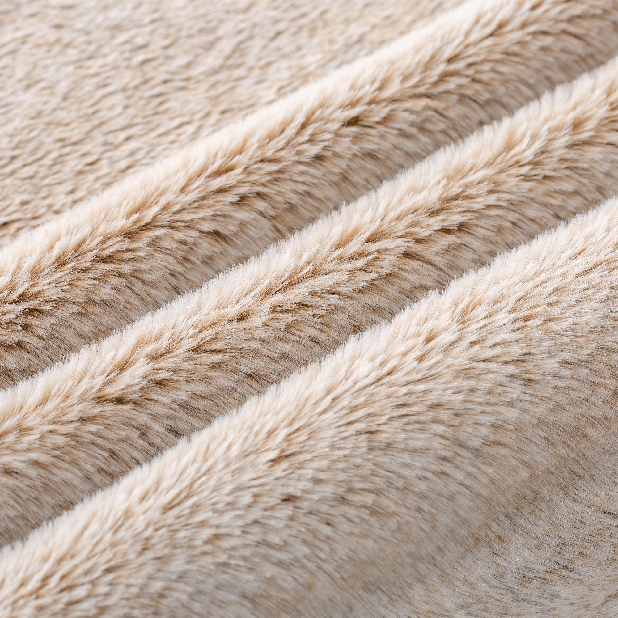 Faux Fur Tree Skirt, Milk Coffee Brown