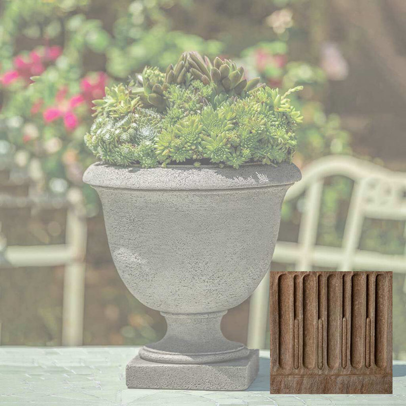Urne à fleurs Petitt, Pierre calcaire vieillie