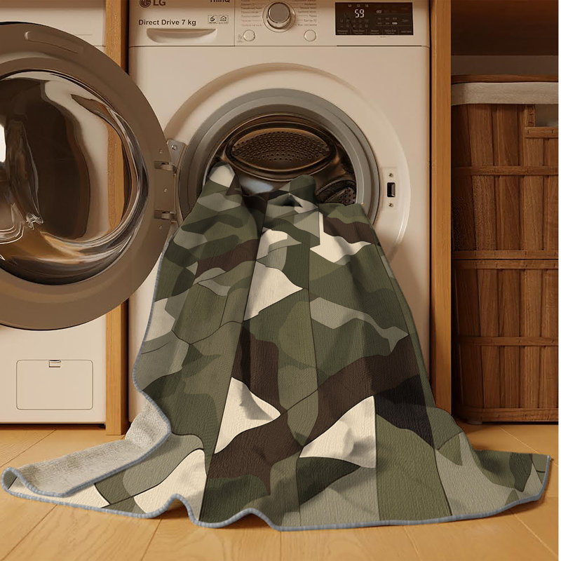 Flank Route Rug, Square 7'