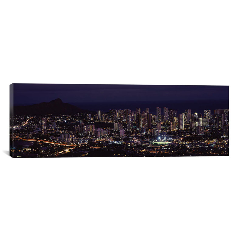 « honolulu, oahu, hawaii », reproduction de photo sur toile, H 12 po x l 36 po x P 1,5 po, Sans cadre