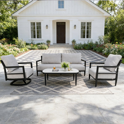 4-Piece Outdoor Furniture Set for Outdoor Conversation