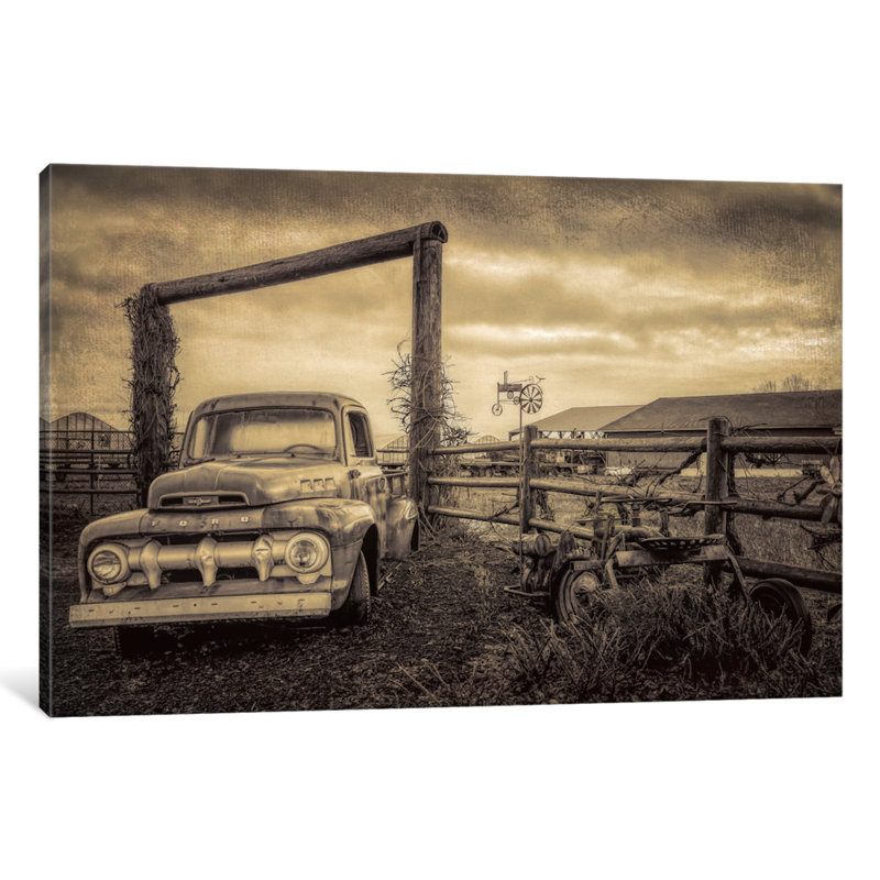 «Old Ford at the Farm» par Don Schwartz - Estampe numérique sur toile tendue avec châssis, H 40 po x l 60 po x P 1,5 po