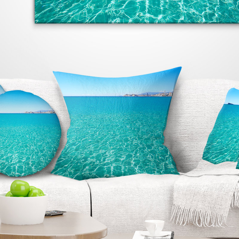 Coussin seascape de plage benidorm levante, 18 po x 18 po, Coussin décoratif