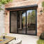 Porte de patio pliante en aluminium noire pliante à droite 96 po x H 80 po (3 + 0) avec 𝗥𝗲𝘁𝗿𝗮𝗰𝘁𝗮𝗯𝗹𝗲 𝗦𝗰𝗿𝗲𝗲𝗻 -124594687-124594689