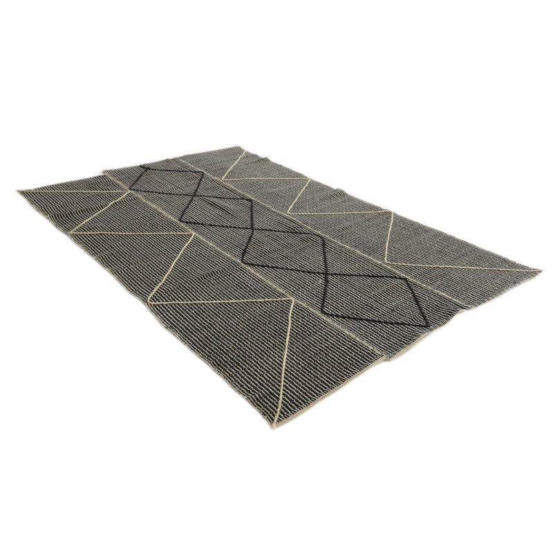 Odea Black Rug