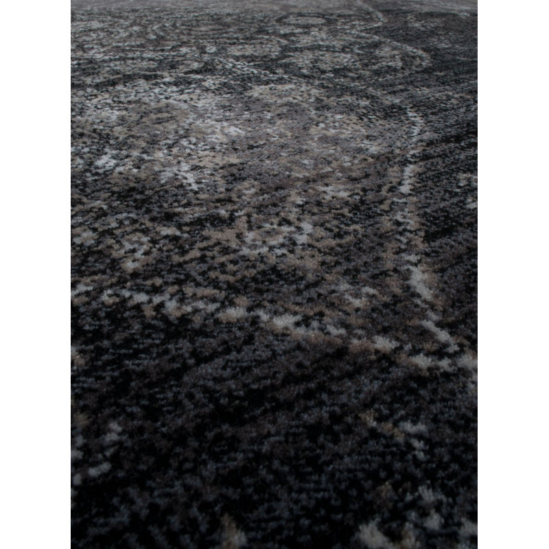Oriental Area Rug in Black, Rectangle 6'7" x 9'10"