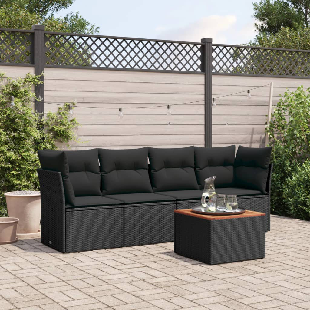 Gartensofa mit Kissen