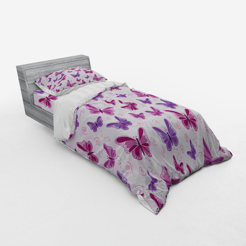 Farmhouse / Country Polyester Duvet Cover, Twin XL Duvet Cover + 2 Additional Pieces