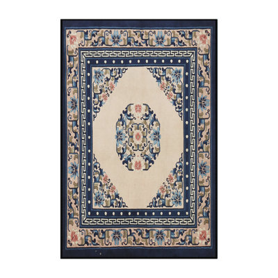 Tapis oriental bleu