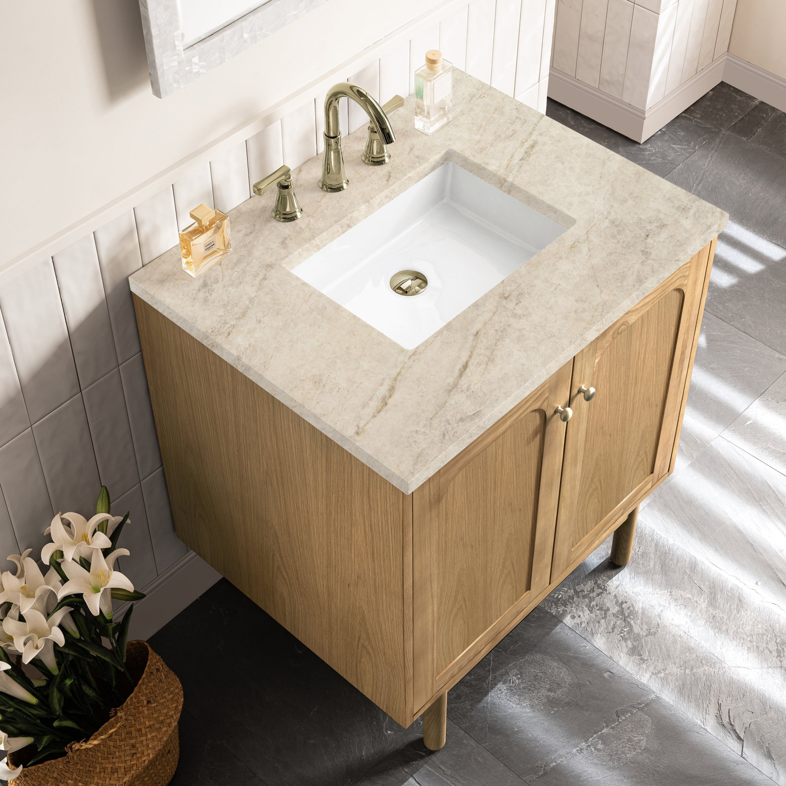 Laurent 30'' Single Bathroom Vanity, Light Natural Oak, Tajnar Eclos, 8" Widespread