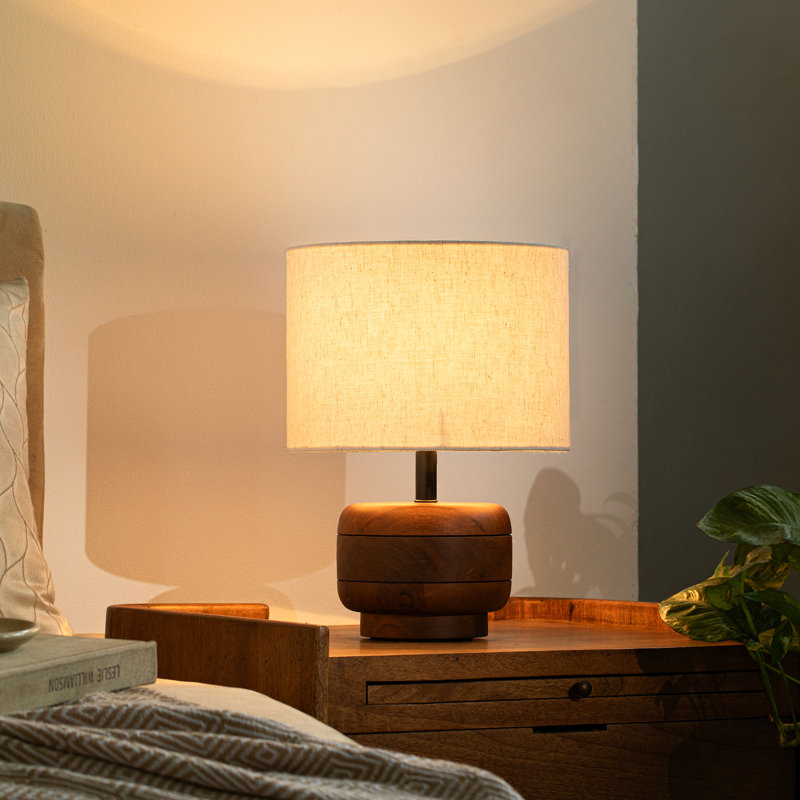 Gren Wooden Table Lamp Round With Shade - White