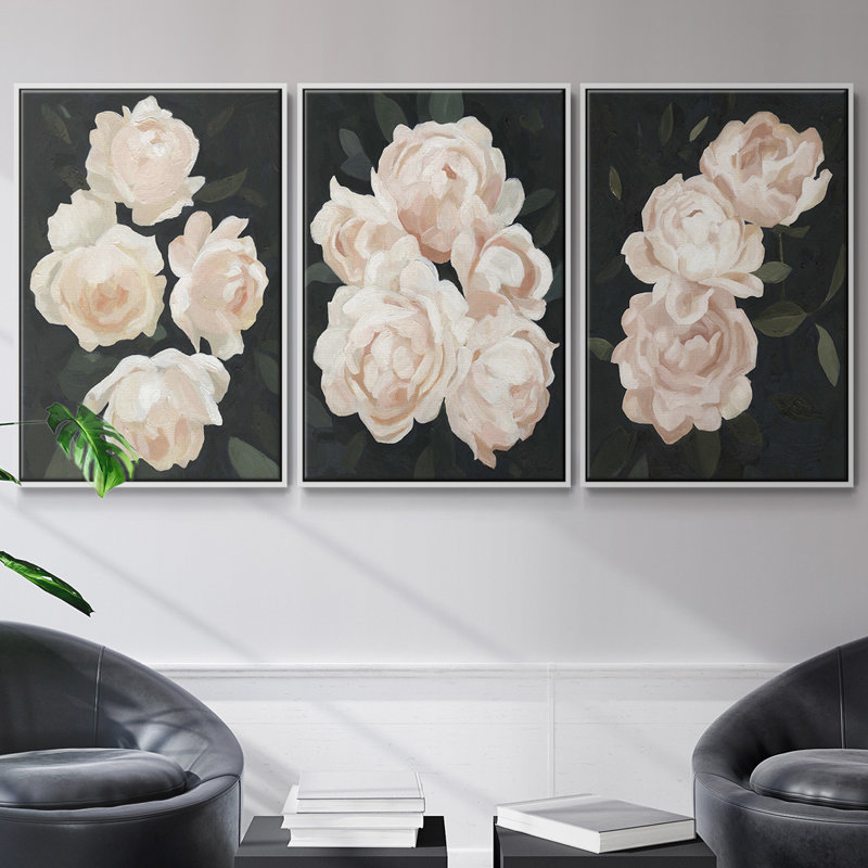 «Nighttime Flora I», ensemble de 3 toiles encadrées, H 40 po x l 78 po, Blanc