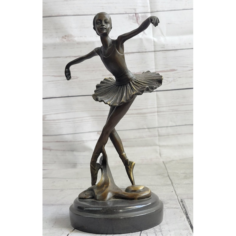 Figurines et sculptures Tangie