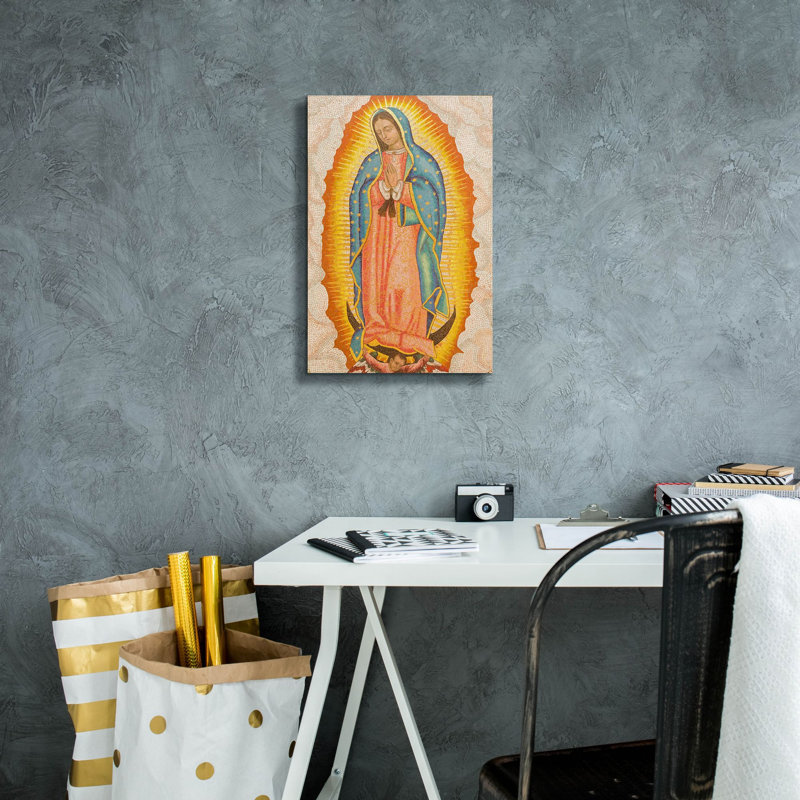 Notre-Dame de Guadalupe sur toile, H 18 po x l 12 po x P 0,75 po