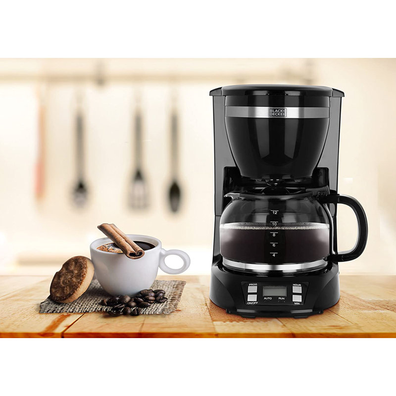 Cafetière à interrupteur 12 tasses Black & Decker, noir