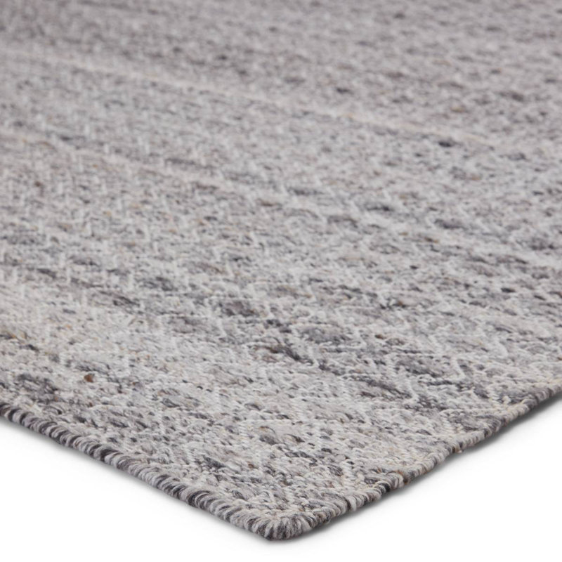 Wendy Jane Geometric Area Rug in Black/Gray, Rectangle 2' x 3'