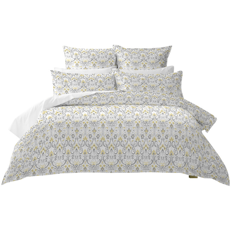 Meadow Cotton Flannel Floral Duvet Cover, Full/Queen