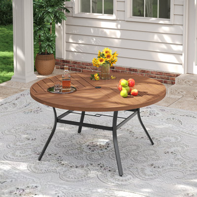 Table de salle à manger d'extérieur