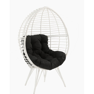 Chaise longue de patio en tissu galvanisé noir et osier blanc