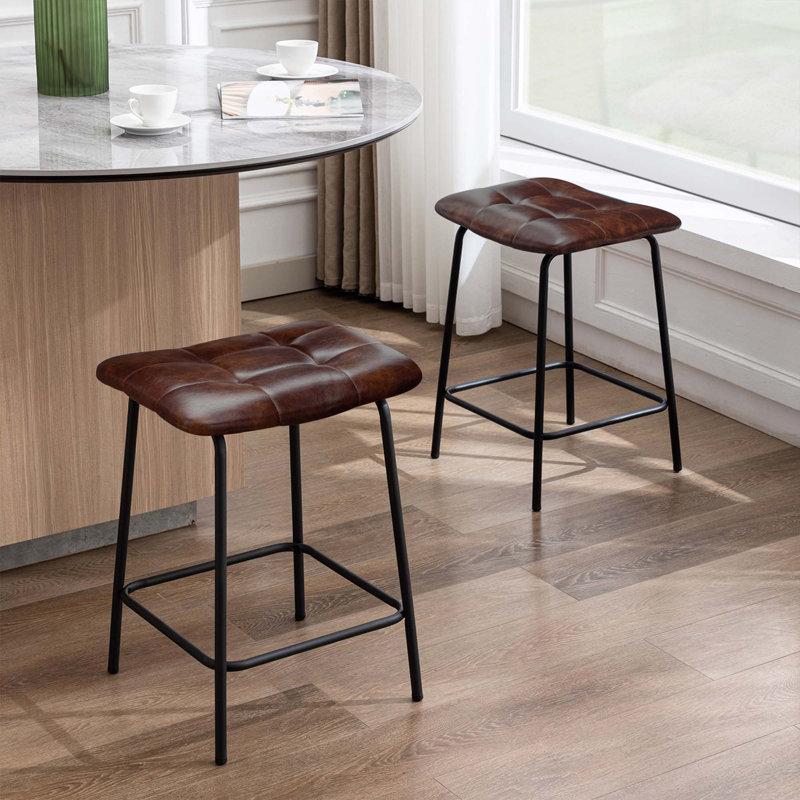 Tabouret de bar capitonné en cuir 24 po Reza, Marron foncé