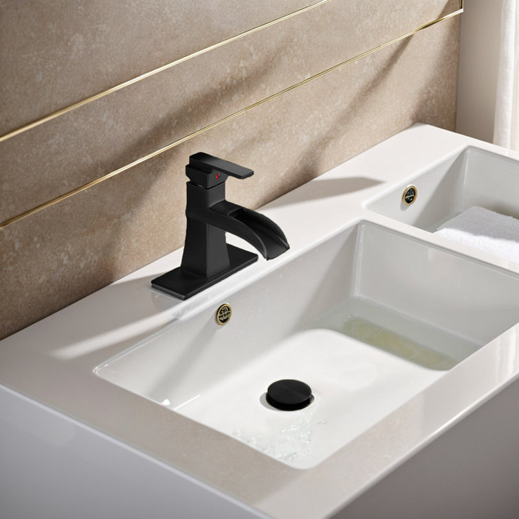 Single-handle Bathroom Faucet with Drain Assembly
