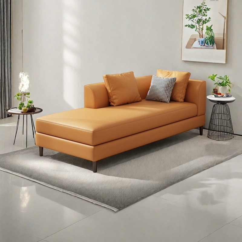 Ussery, Orange, Orienté à droite