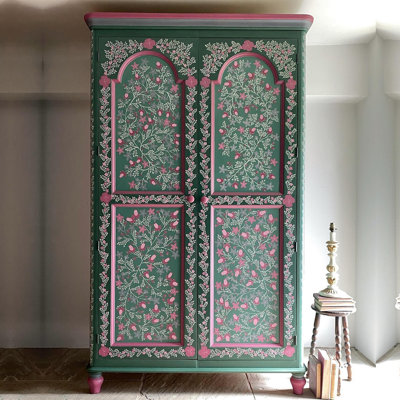 Garden Flower Wardrobe