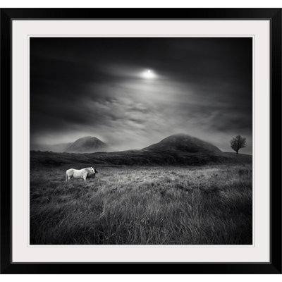 «Straub Strange Place to Be» par Martin Marcisovsky - reproduction de photo