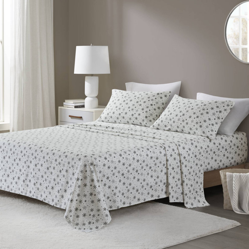 Cozy Flannel 100% Cotton Sheet Set, King Sheet Set with 2 Pillowcases, Black Snowflakes