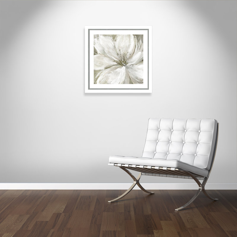 Rainy Day Soft - reproduction de cadre photo sur papier, H 29,75 po x l 29,75 po x P 1,13 po, Blanc et argent