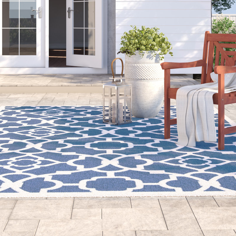 Geometric Indoor / Outdoor Area Rug, Rectangle 236 x 330cm