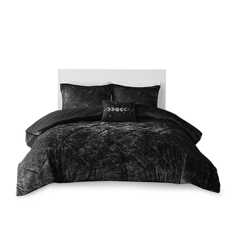 Velvet Comforter Set With Throw Pillow