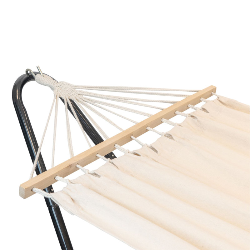 Harbour Housewares - Garden Hammock with Spreader Bars - Natural