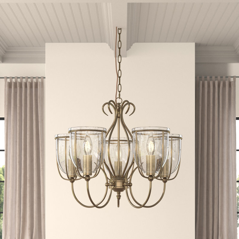 Lustre traditionnel à 5 lumières avec abat-jour, H 17,3 po x l 20,5 po x P 20,5 po