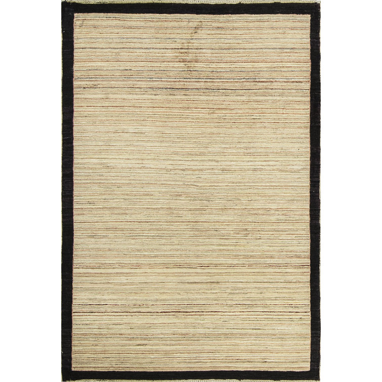 Tapis beige noué à la main de haute qualité
