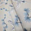 Papier peint texturé taupe beige, bleu, gris, blanc avec grues florales