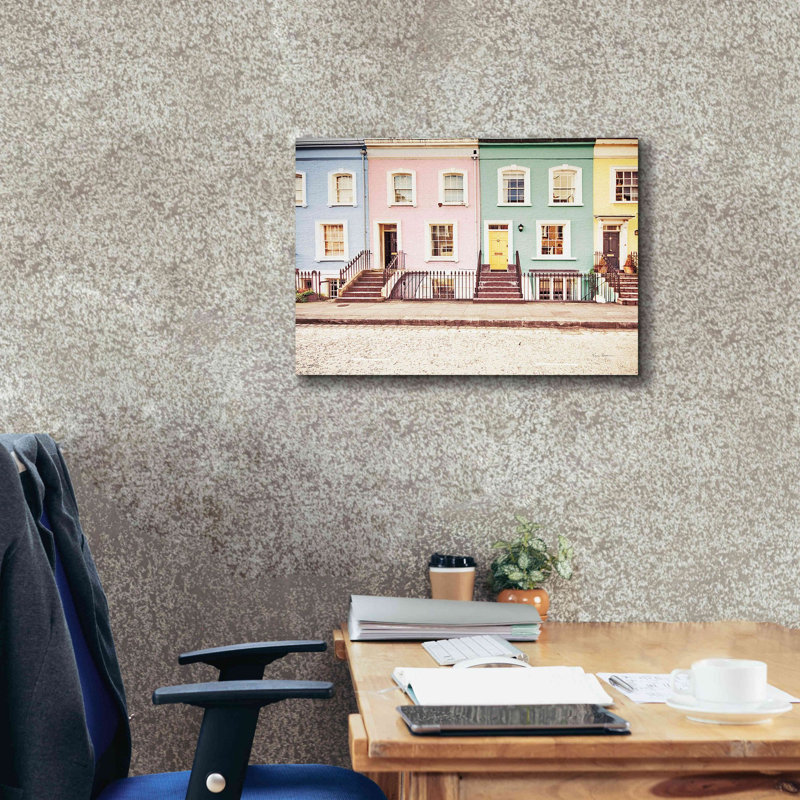«Chelsea House All Lined Up Spring» par Keri Bevan, art mural sur toile giclée, H 20 po x l 24 po x P 0,75 po