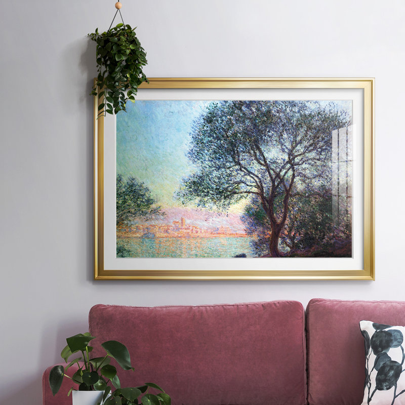 «Antibes Seen From La Salis», reproduction d'art encadrée sur papier par Claude Monet, Or, H 30 po x l 44 po x P 1,5 po