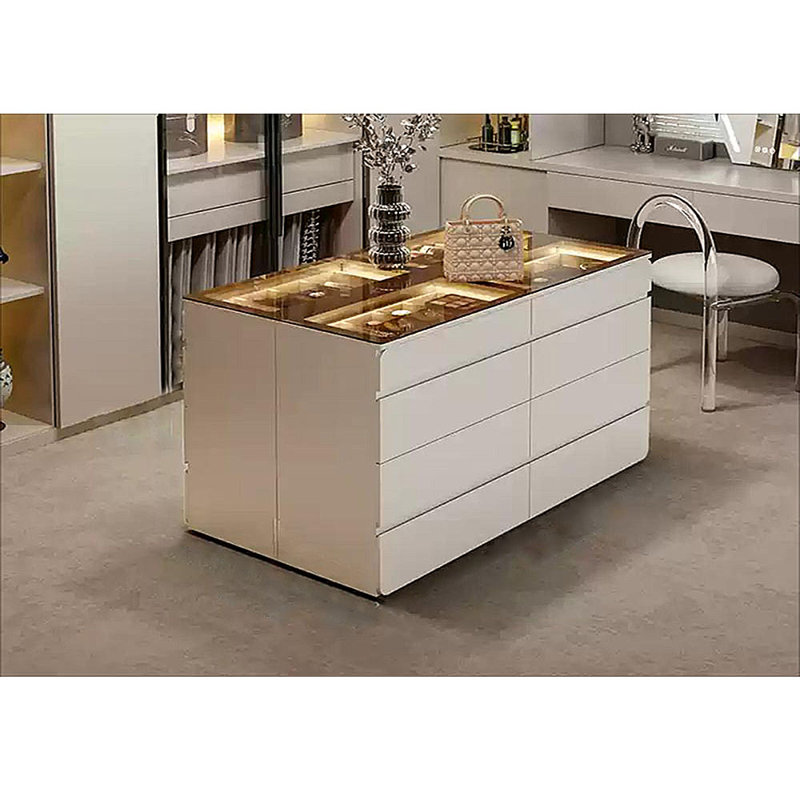 Placeeda, Cream