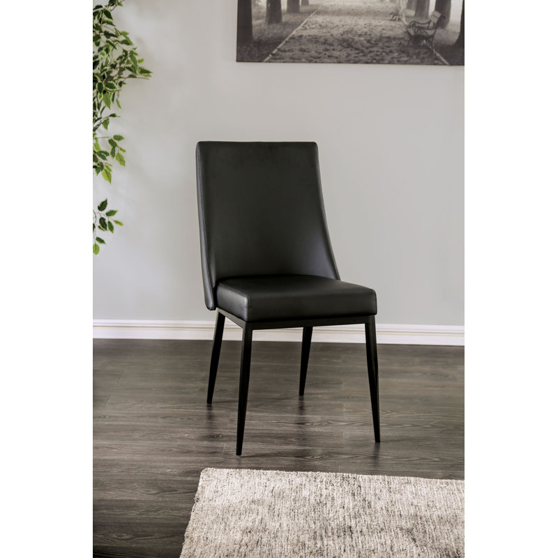 Chaise rembourrée Doan