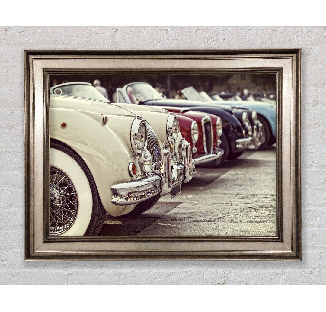 Classic Cars In A Row - Einzelne Bilderrahmen Kunstdrucke