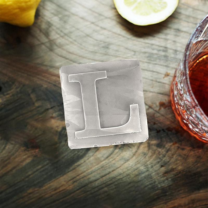 Moule à glaçons personnalisé en forme de L avec monogramme personnalisé - grand plateau de glace en silicone de 2 pouces, cadeau personnalisé parfait (idéal pour les cocktails, le whisky et les boissons),
