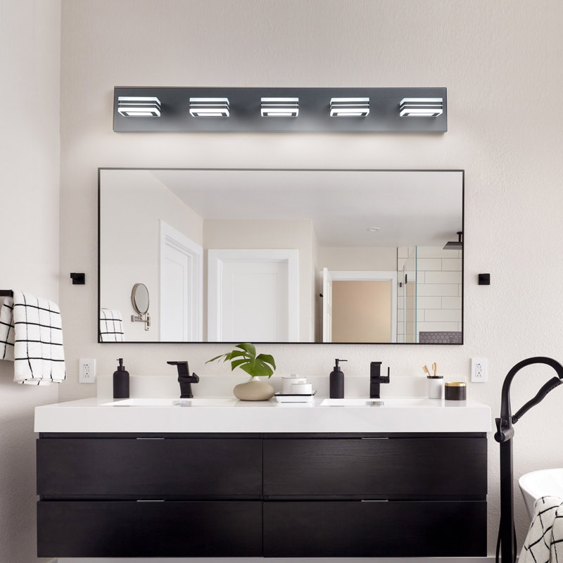 Jaqueria 5 - Light LED Bath Bar