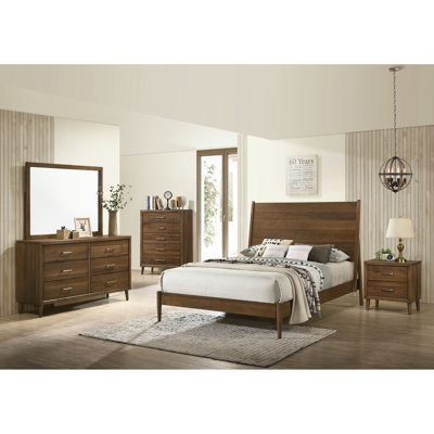 Ensemble de chambre à coucher à panneau William en noyer