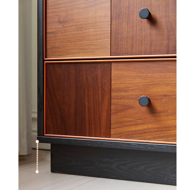 Commode d'appoint de style rétro français