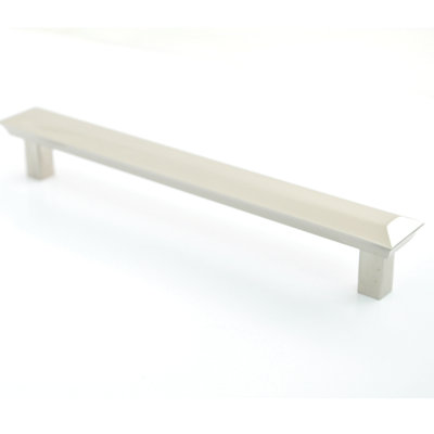 Beveled 6" Centre Bar Pull