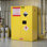Armoire 30 gallons inflammable, 44 x 18 pouces, acier laminé à froid, tablettes réglables, certifiée OSHA et CE pour usage industriel, commercial, de laboratoire et institutionnel, jaune