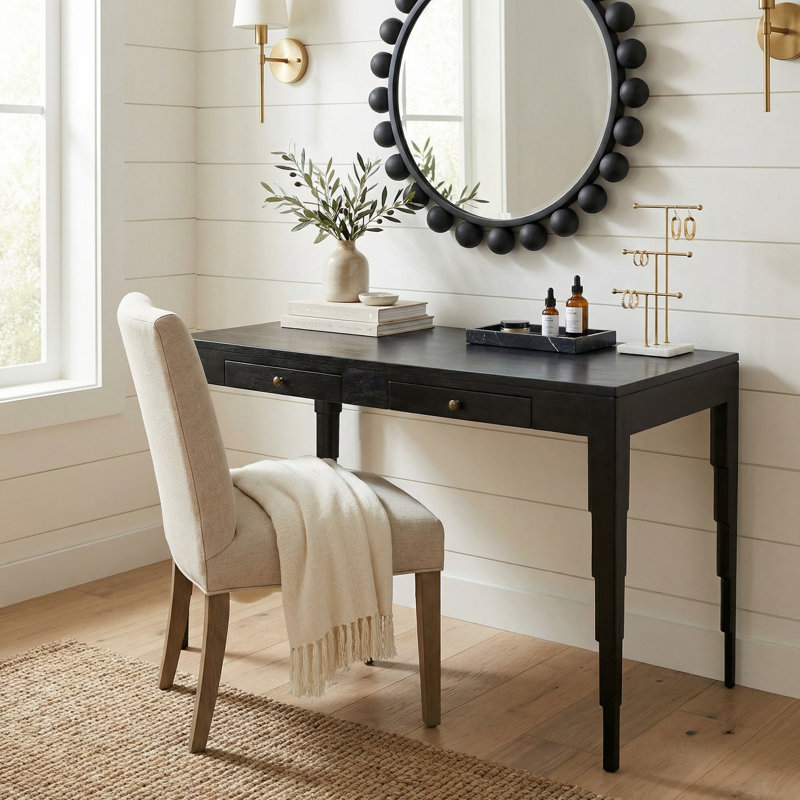 Othello Writing Desk